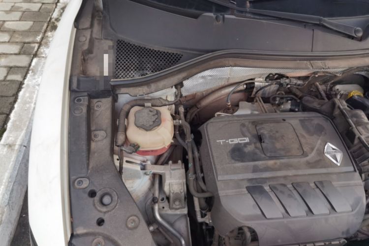 Used BORGWARD BX5 2020 20TGDI Automatic Two-Wheel Drive Pioneer Edition Engine Bay Right