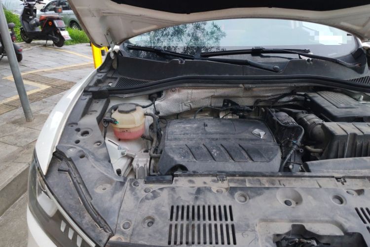Used BORGWARD BX5 2020 20TGDI Automatic Two-Wheel Drive New Edition Engine Bay Right