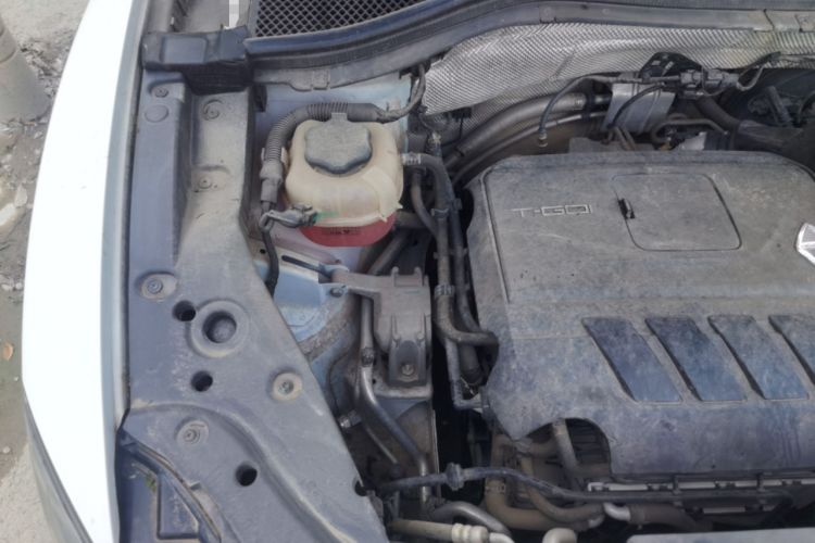 Used BORGWARD BX5 2020 20TGDI Automatic Two-Wheel Drive Pioneer Edition Engine Bay Right