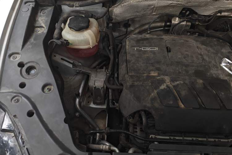 Used BORGWARD BX5 2020 20TGDI Automatic Two-Wheel Drive Pioneer Edition Engine Bay Right