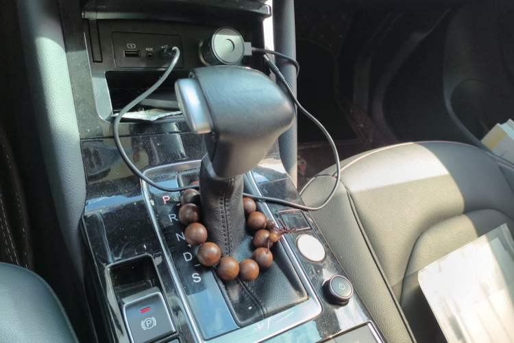 Used BORGWARD BX5 2020 20TGDI Automatic Two-Wheel Drive Leading Version Gear Lever