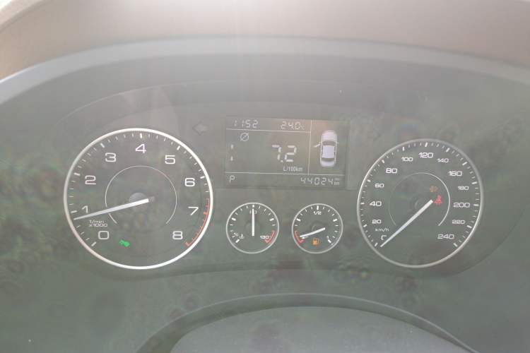 Used BORGWARD BX5 2020 20TGDI Automatic Two-Wheel Drive Pioneer Edition Instrument Cluster
