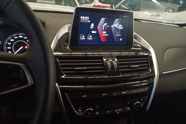Used BORGWARD BX5 2020 20TGDI Automatic Two-Wheel Drive Pioneer Edition Interior 2