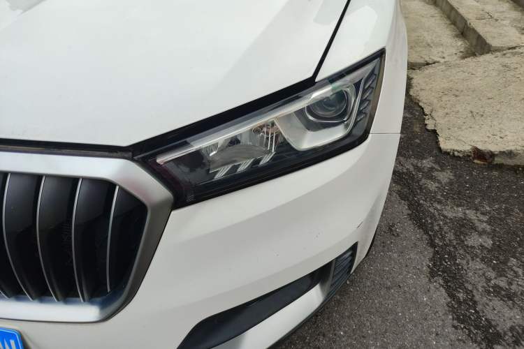 Used BORGWARD BX5 2020 20TGDI Automatic Two-Wheel Drive Pioneer Edition Left Front Headlight