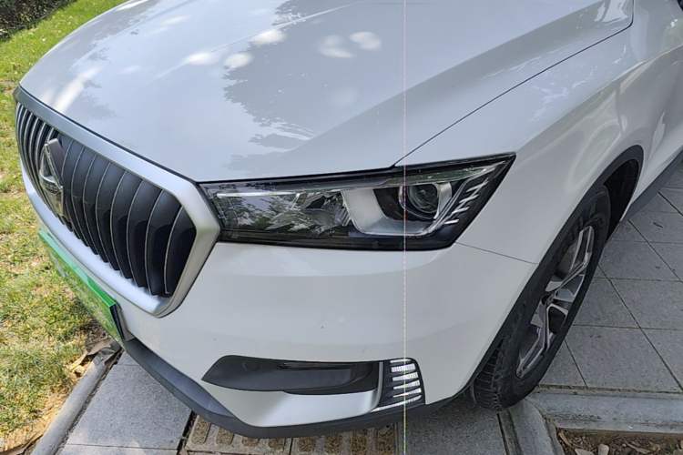 Used BORGWARD BX5 2020 20TGDI Automatic Two-Wheel Drive Pioneer Edition Left Front Headlight