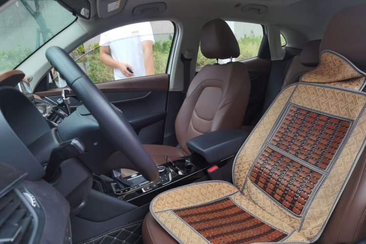 Used BORGWARD BX5 2020 20TGDI Automatic Two-Wheel Drive Pioneer Edition Left Front Seat