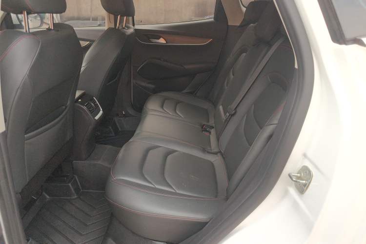 Used BORGWARD BX5 2020 20TGDI Automatic Two-Wheel Drive Pioneer Edition Left Rear Seat