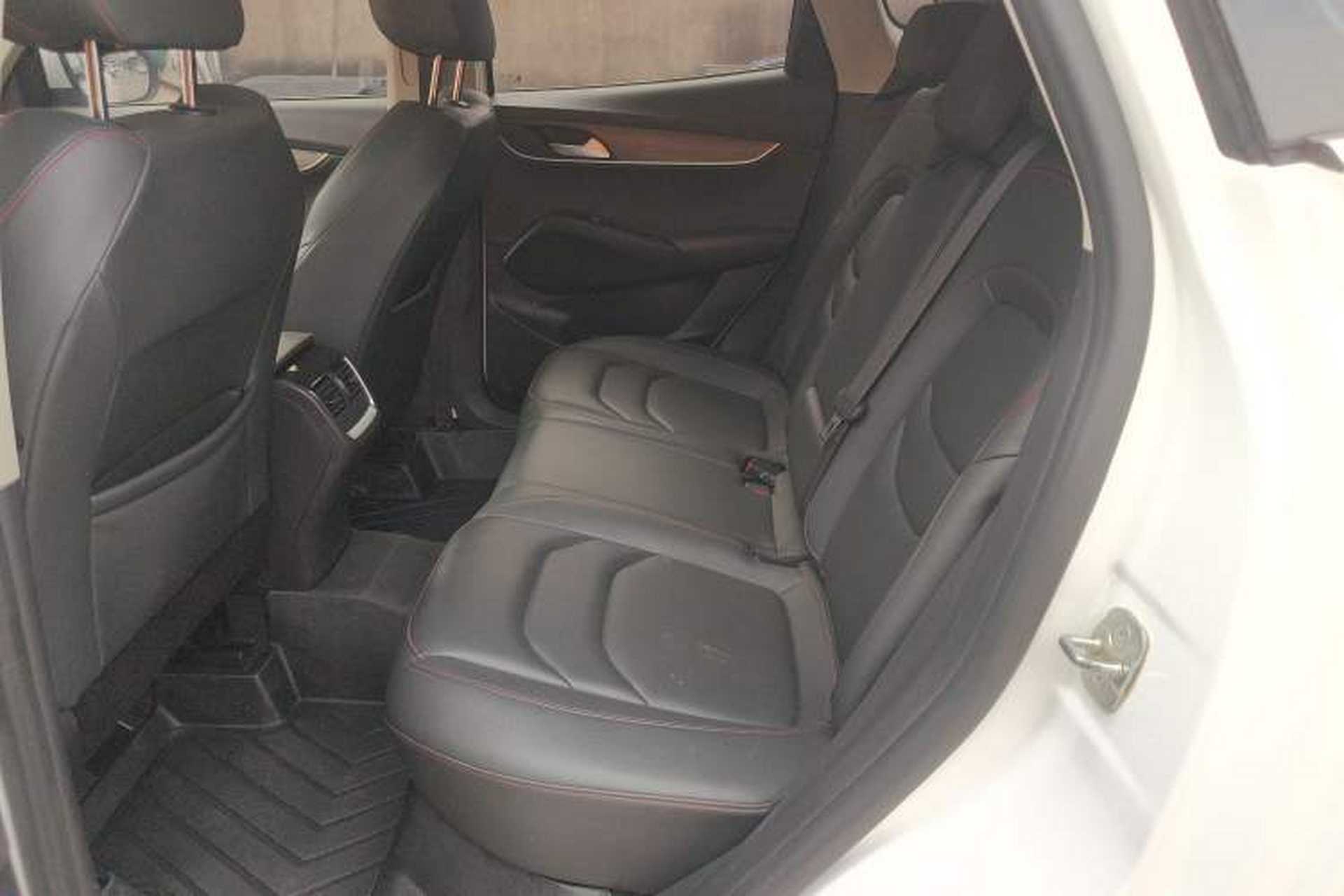 Used BORGWARD BX5 2020 20TGDI Automatic Two-Wheel Drive Pioneer Edition Left Rear Seat