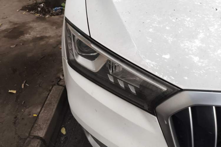 Used BORGWARD BX5 2020 20TGDI Automatic Two-Wheel Drive Pioneer Edition Right Front Headlight