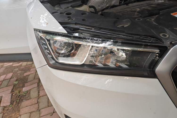 Used BORGWARD BX5 2020 20TGDI Automatic Two-Wheel Drive Pioneer Edition Right Front Headlight