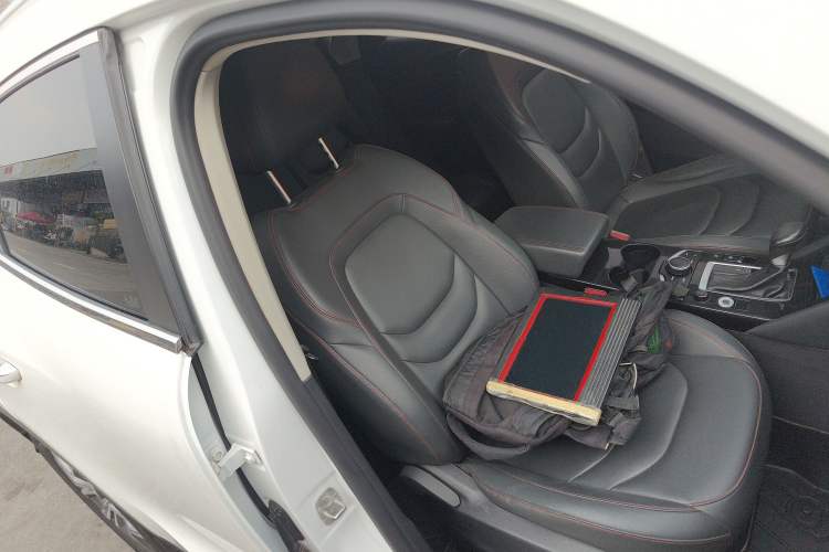 Used BORGWARD BX5 2020 20TGDI Automatic Two-Wheel Drive Pioneer Edition Right Front Seat