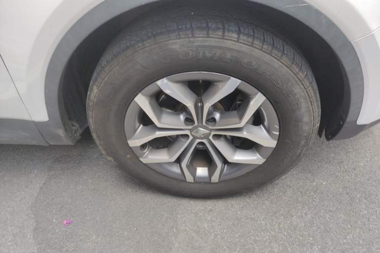 Used BORGWARD BX5 2020 20TGDI Automatic Two-Wheel Drive Entry-Level Edition Right Front Wheel Hub