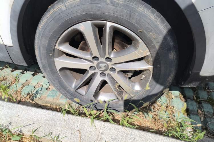 Used BORGWARD BX5 2020 20TGDI Automatic Two-Wheel Drive Leading Version Right Front Wheel Hub