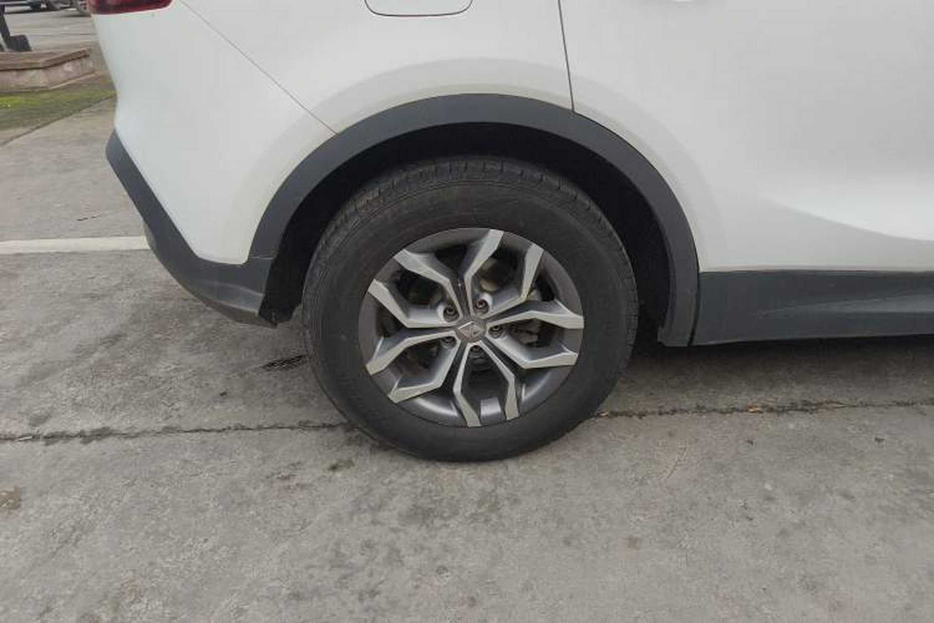 Used BORGWARD BX5 2020 20TGDI Automatic Two-Wheel Drive Pioneer Edition Right Rear Wheel Hub
