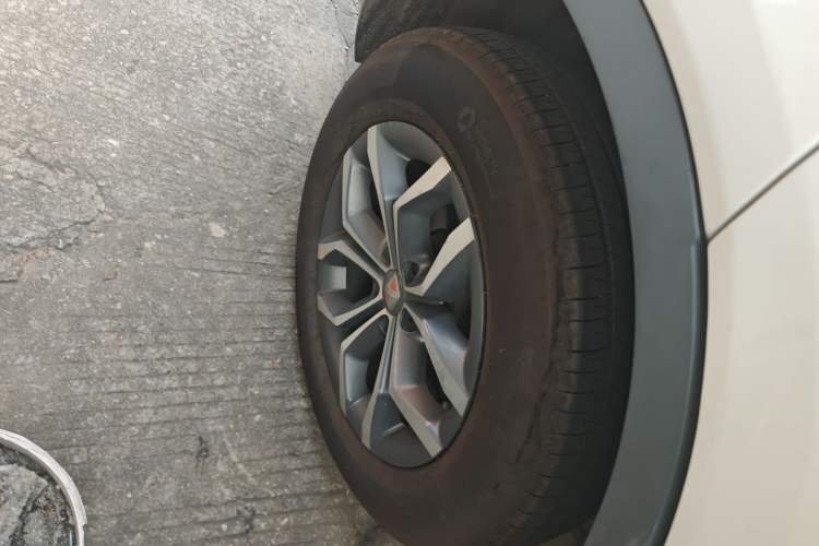 Used BORGWARD BX5 2020 20TGDI Automatic Two-Wheel Drive Entry-Level Edition Right Rear Wheel Hub