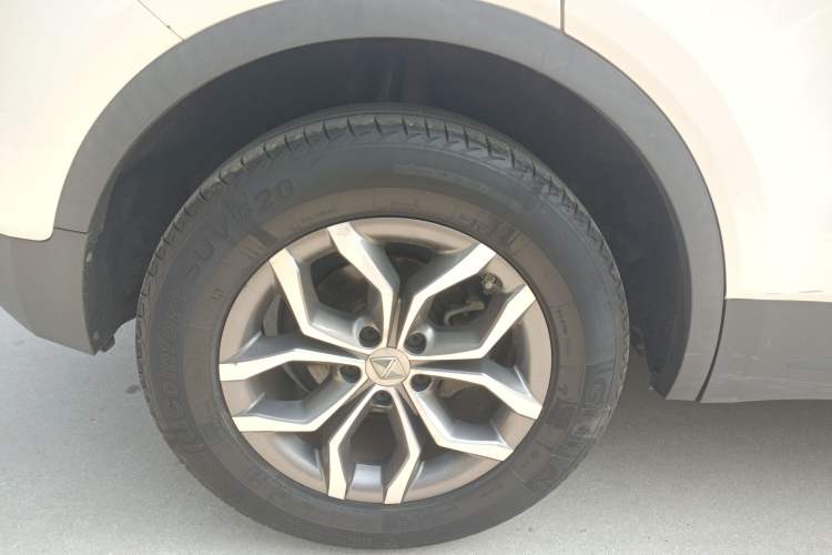 Used BORGWARD BX5 2020 20TGDI Automatic Two-Wheel Drive Pioneer Edition Right Rear Wheel Hub