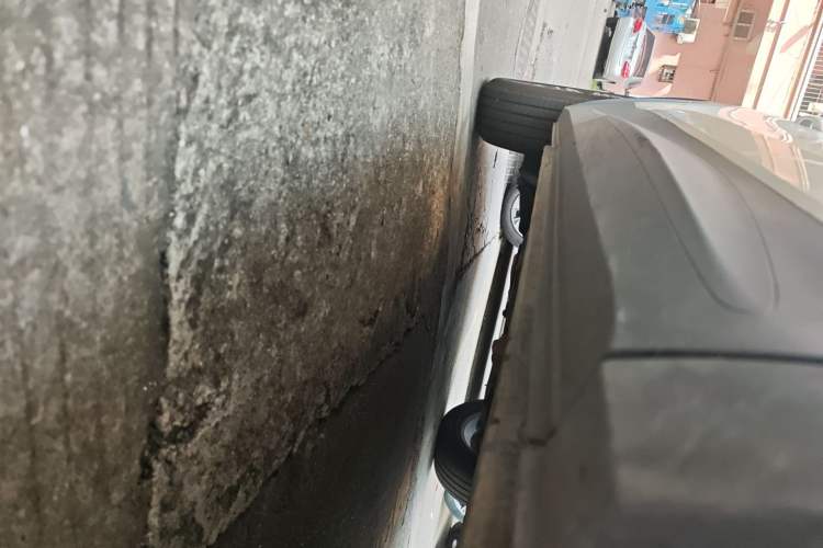Used BORGWARD BX5 2020 20TGDI Automatic Two-Wheel Drive Entry-Level Edition Right Side Sill
