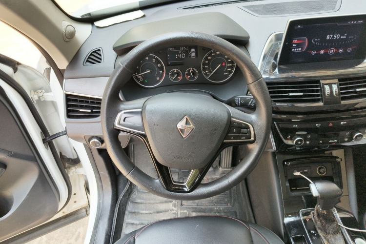Used BORGWARD BX5 2020 20TGDI Automatic Two-Wheel Drive Pioneer Edition Steering Wheel