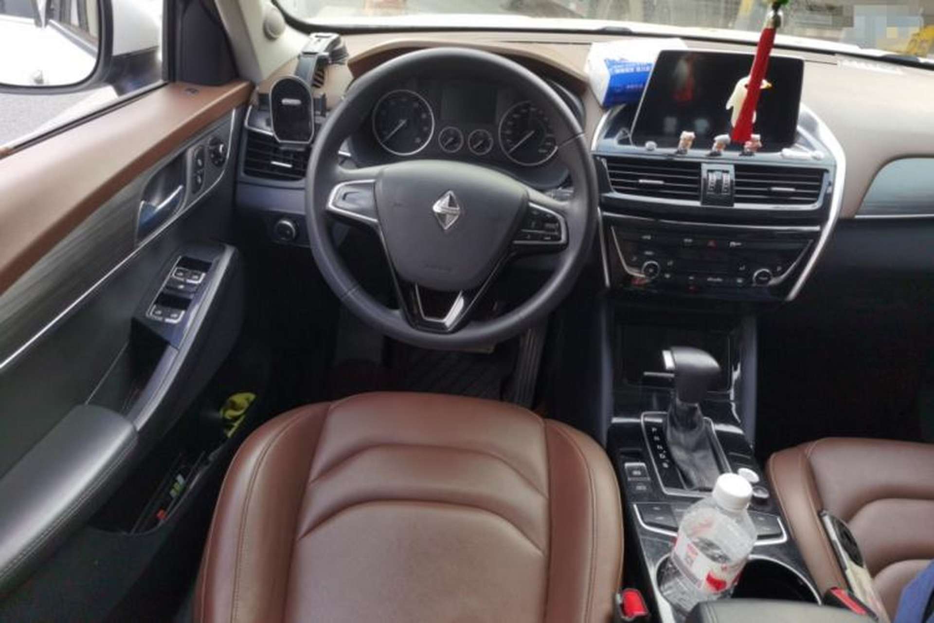 Used BORGWARD BX5 2020 20TGDI Automatic Two-Wheel Drive Pioneer Edition Steering Wheel