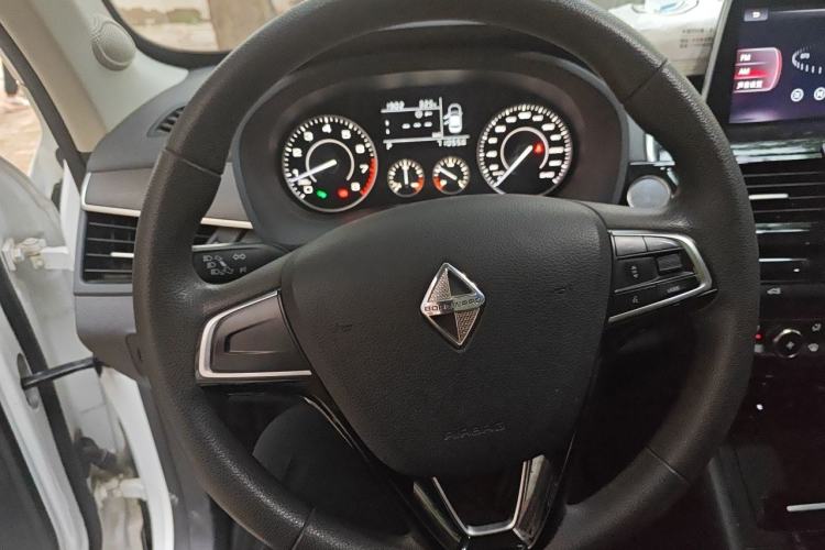 Used BORGWARD BX5 2020 20TGDI Automatic Two-Wheel Drive Pioneer Edition Steering Wheel