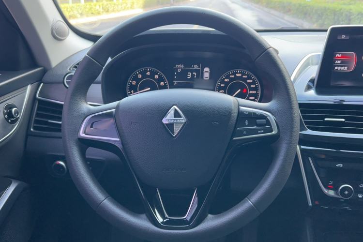 Used BORGWARD BX5 2020 20TGDI Automatic Two-Wheel Drive Pioneer Edition Steering Wheel