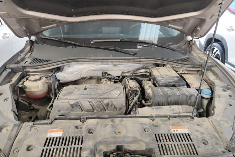 Used BORGWARD BX5 2020 20TGDI Automatic Two-Wheel Drive New Edition Engine Bay