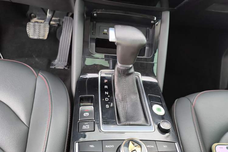 Used BORGWARD BX5 2020 20TGDI Automatic Two-Wheel Drive Pioneer Edition Gear Lever