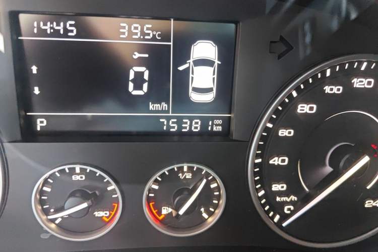 Used BORGWARD BX5 2020 20TGDI Automatic Two-Wheel Drive Pioneer Edition Odometer Close Up
