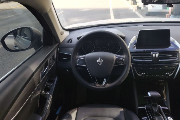 Used BORGWARD BX5 2020 20TGDI Automatic Two-Wheel Drive Pioneer Edition Steering Wheel