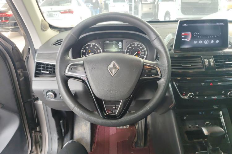 Used BORGWARD BX5 2020 20TGDI Automatic Two-Wheel Drive New Edition Steering Wheel
