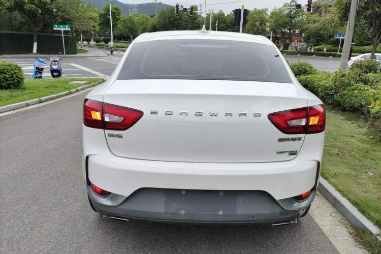 Used BORGWARD BX6 2018 28T Four-Wheel Drive GT Extreme Style Exterior 4