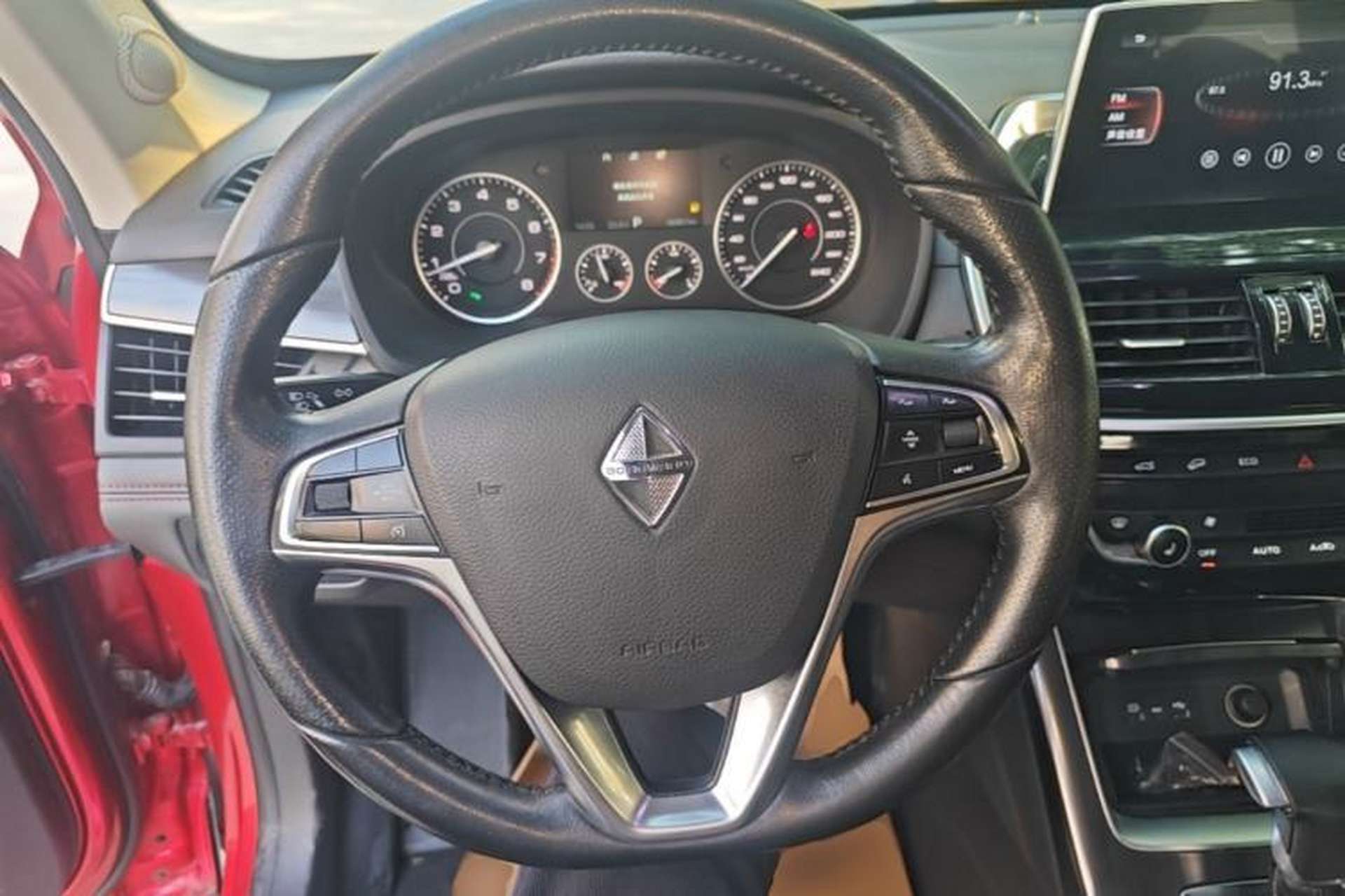Used BORGWARD BX6 2018 28T Four-Wheel Drive GT Extreme Style Steering Wheel