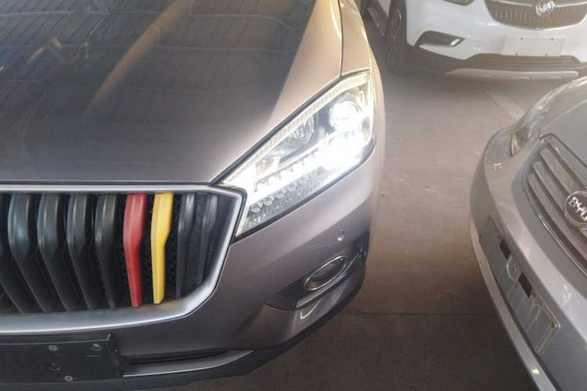 Used BORGWARD BX7 2016 28T Two-Wheel Drive Luxury Version 5 Seats Left Front Headlight