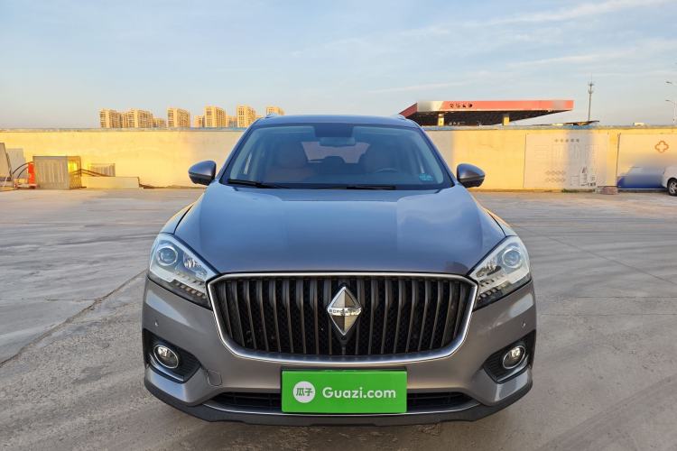 Used BORGWARD BX7 2016 28T Four-Wheel Drive Flagship Version 5 Seats Exterior 2