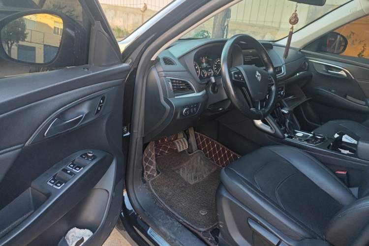 Used BORGWARD BX7 2016 28T 2WD Elite Edition 5-seater Driver Seat