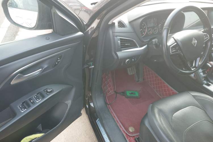 Used BORGWARD BX7 2016 28T 2WD Elite Edition 5-seater Driver Seat