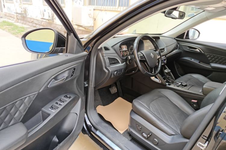 Used BORGWARD BX7 2016 28T Four-Wheel Drive Flagship Version 5 Seats Driver Seat