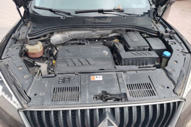 Used BORGWARD BX7 2016 28T Four-Wheel Drive Flagship Version 5 Seats Engine Bay
