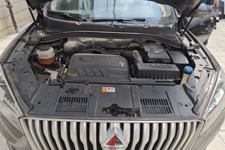 Used BORGWARD BX7 2016 28T Four-wheel Drive Flagship Version 7 Seats Engine Bay