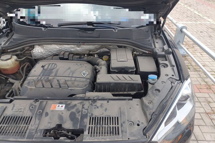 Used BORGWARD BX7 2016 28T 2WD Elite Edition 5-seater Engine Bay Left