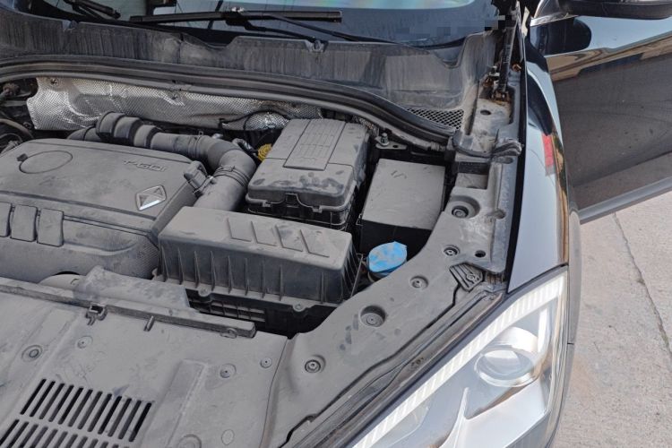 Used BORGWARD BX7 2016 28T 2WD Elite Edition 5-seater Engine Bay Left
