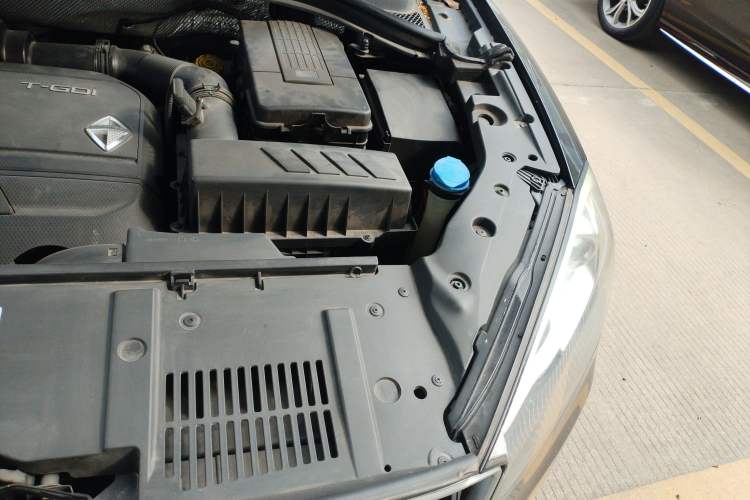 Used BORGWARD BX7 2016 28T 2WD Elite Edition 5-seater Engine Bay Left