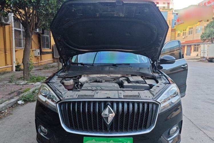 Used BORGWARD BX7 2016 28T 2WD Elite Edition 5-seater Engine Bay