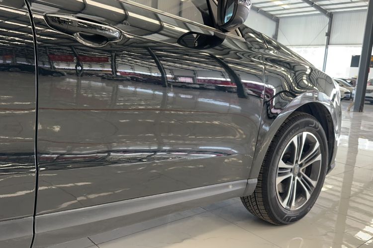 Used BORGWARD BX7 2016 28T Two-Wheel Drive Luxury Version 6 Seats Exterior 12