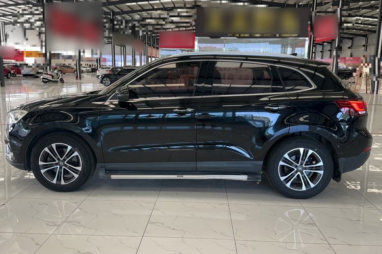 Used BORGWARD BX7 2016 28T Two-Wheel Drive Luxury Version 6 Seats Exterior 2
