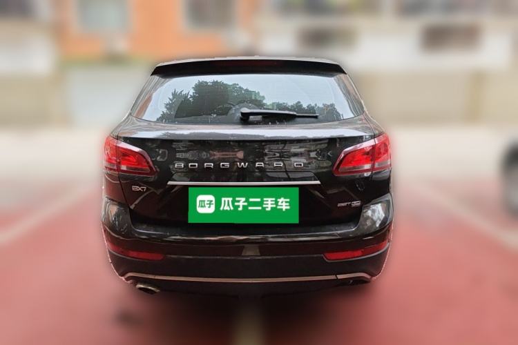 Used BORGWARD BX7 2016 28T Four-wheel Drive Luxury Edition 5 Seats Exterior 4