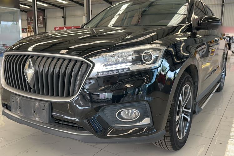 Used BORGWARD BX7 2016 28T Two-Wheel Drive Luxury Version 6 Seats Exterior 8