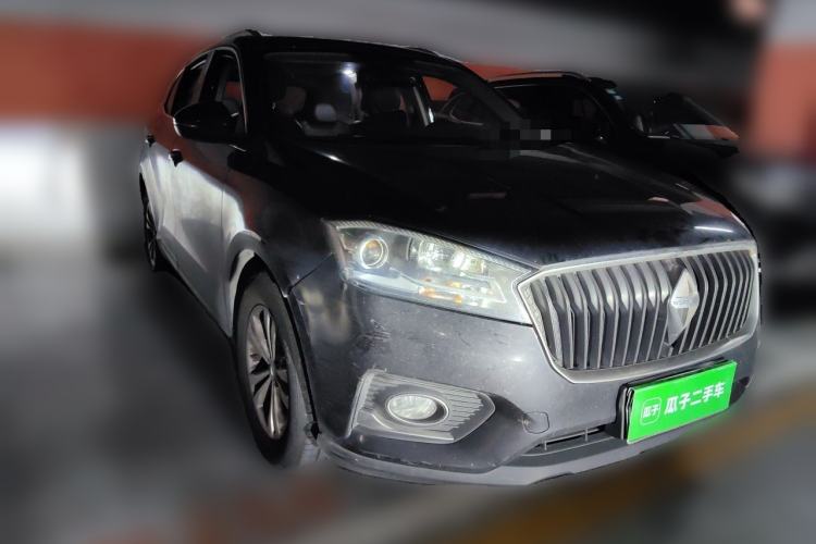 Used BORGWARD BX7 2016 28T 2WD Elite Edition 5-seater Front Right 45 Deg