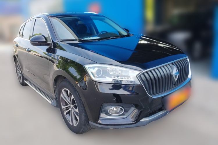 Used BORGWARD BX7 2016 28T Four-wheel Drive Luxury Edition 5 Seats Front Right 45 Deg