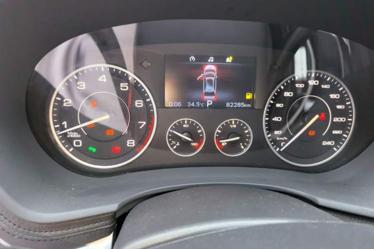 Used BORGWARD BX7 2016 28T Two-Wheel Drive Luxury Version 5 Seats Instrument Cluster